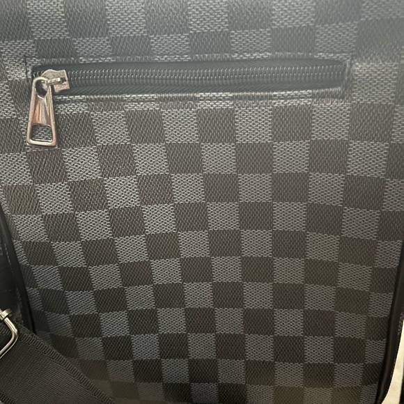 Men  messenger bag - Picture 3 of 4